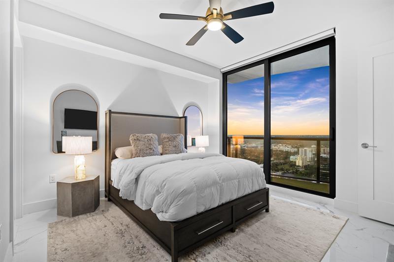 Image 31 of 38 For 100 Las Olas Blvd  4001