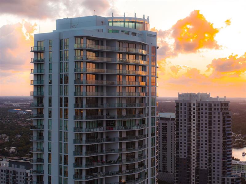 Image 37 of 38 For 100 Las Olas Blvd  4001