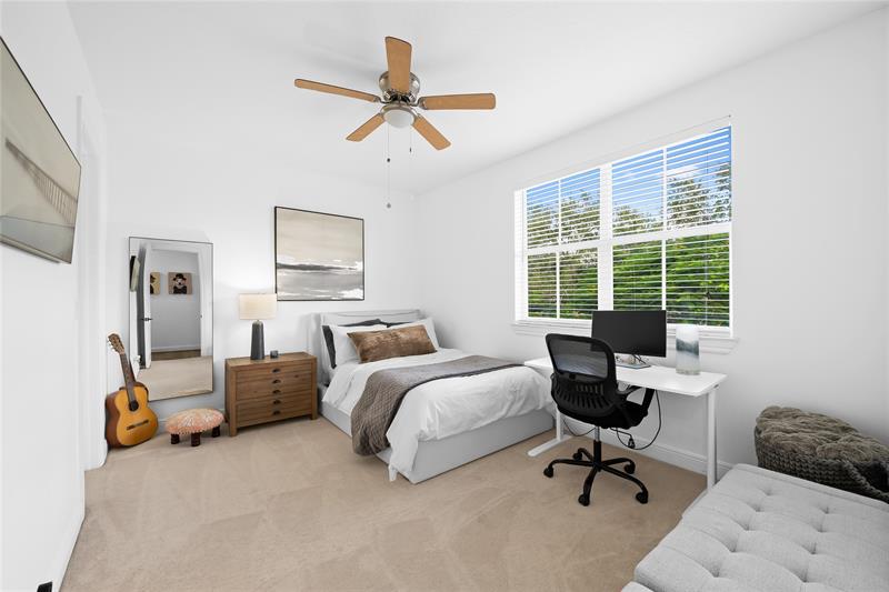 Image 19 of 38 For 920 8th St  