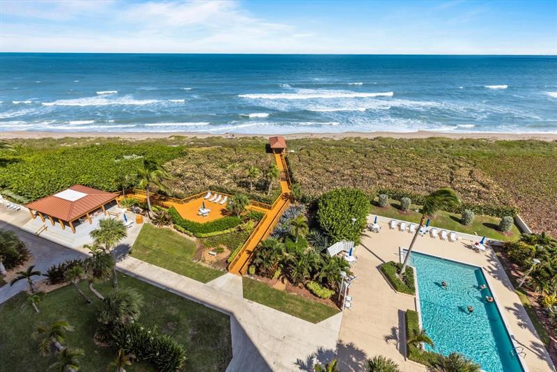 Image 23 of 47 For 10410 Ocean Dr  908