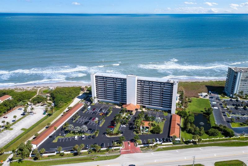 Image 35 of 47 For 10410 Ocean Dr  908