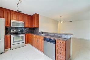 Image 5 of 22 For 3565 Magellan Cir  337-3