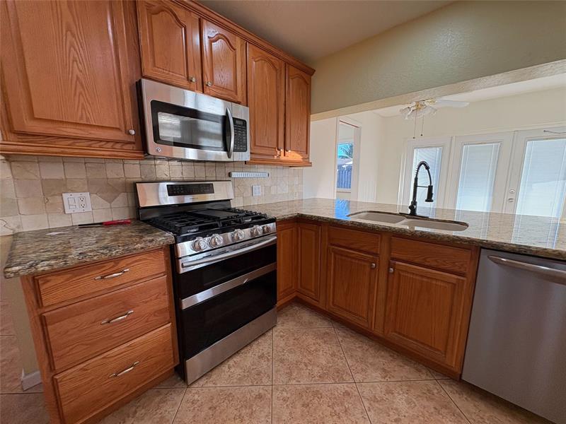 Image 6 of 15 For 9310 26th St