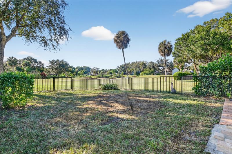 Image 33 of 48 For 479 Deer Creek Wildwood Lane E