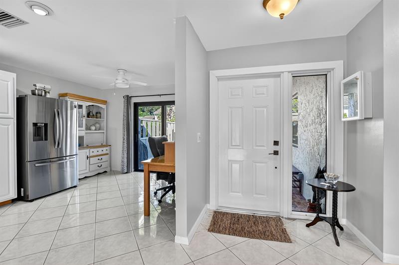 Image 5 of 48 For 479 Deer Creek Wildwood Lane E