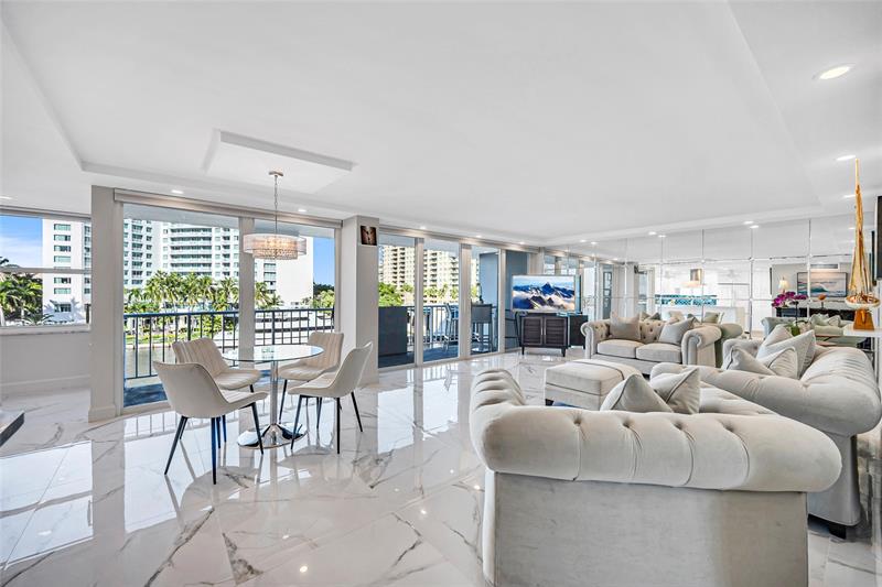 Image 4 of 68 For 2800 Sunrise Blvd  5b