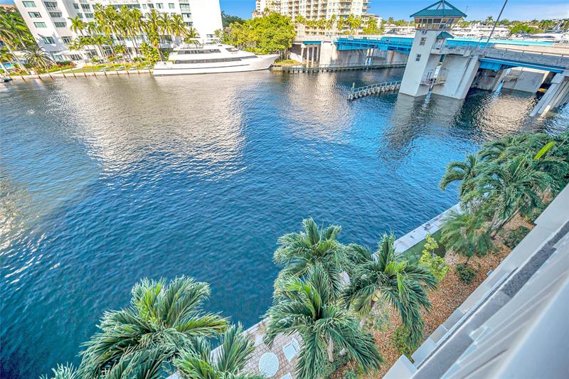 Image 40 of 68 For 2800 Sunrise Blvd  5b