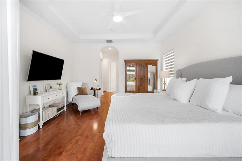 Image 18 of 79 For 6911 112 Way