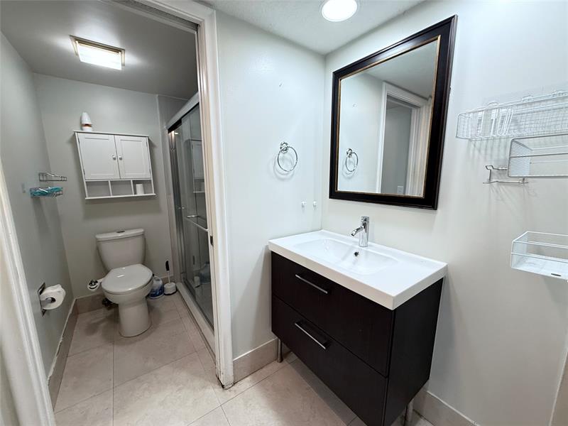 Image 10 of 15 For 1201 128th Ter  104 E