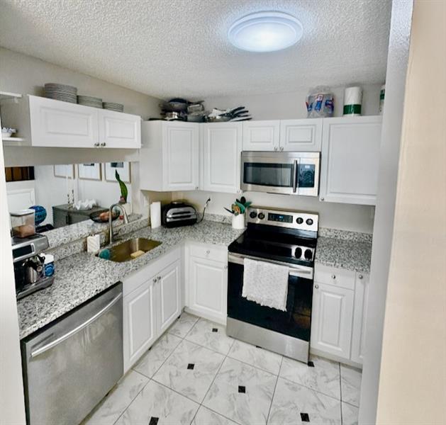 Image 7 of 17 For 21204 Harbor Way