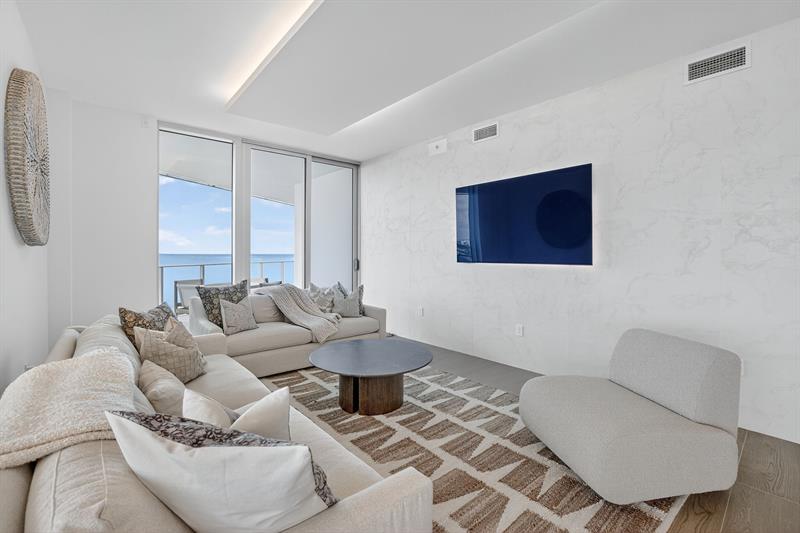 Image 14 of 98 For 701 Fort Lauderdale Beach Blvd  1606