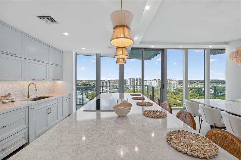 Image 27 of 98 For 701 Fort Lauderdale Beach Blvd  1606