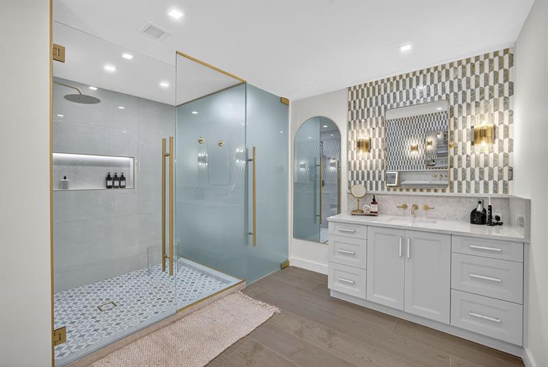 Image 39 of 98 For 701 Fort Lauderdale Beach Blvd  1606