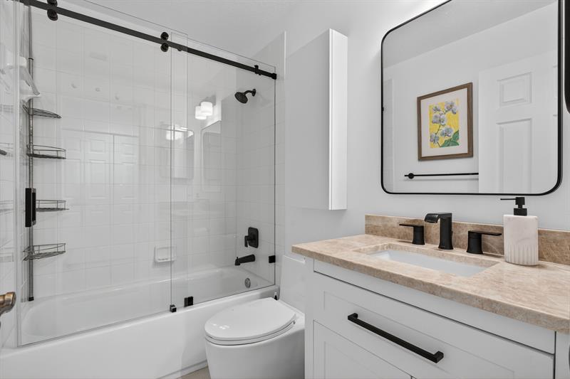 Image 23 of 38 For 9265 Chambers St  9265