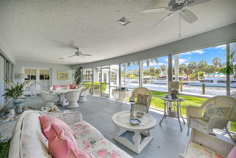 Image 24 of 65 For 1260 14th Ave