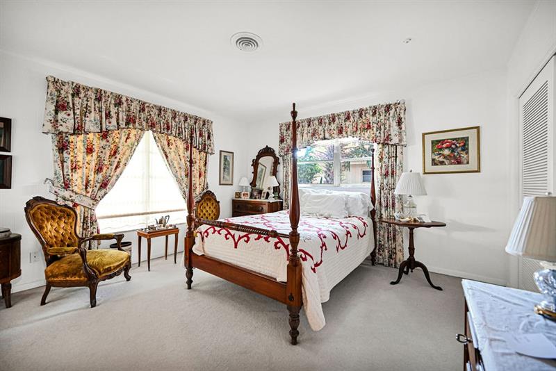 Image 49 of 65 For 1260 14th Ave