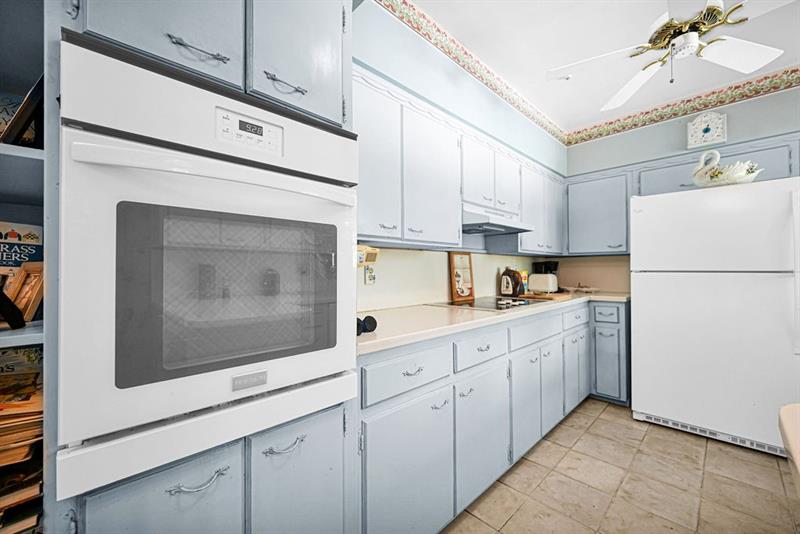 Image 55 of 65 For 1260 14th Ave