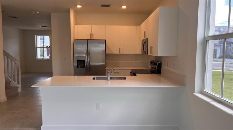 Image 15 of 69 For 11960 47 Mnr  11960