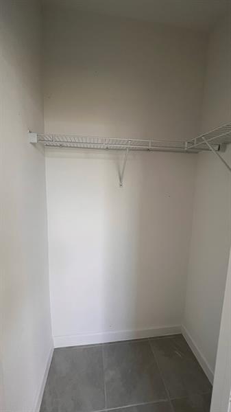 Image 25 of 69 For 11960 47 Mnr  11960