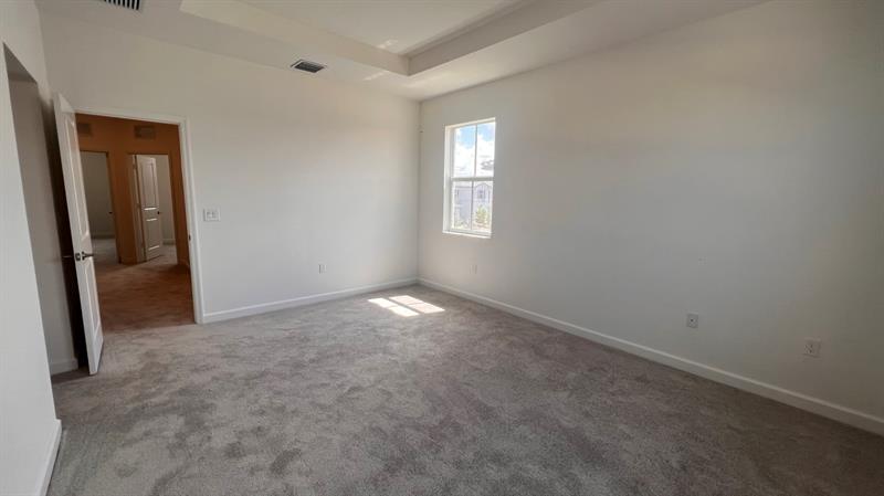 Image 42 of 69 For 11960 47 Mnr  11960