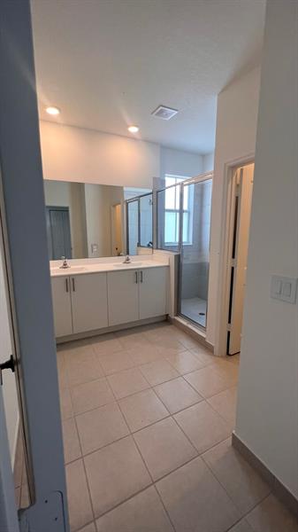 Image 46 of 69 For 11960 47 Mnr  11960