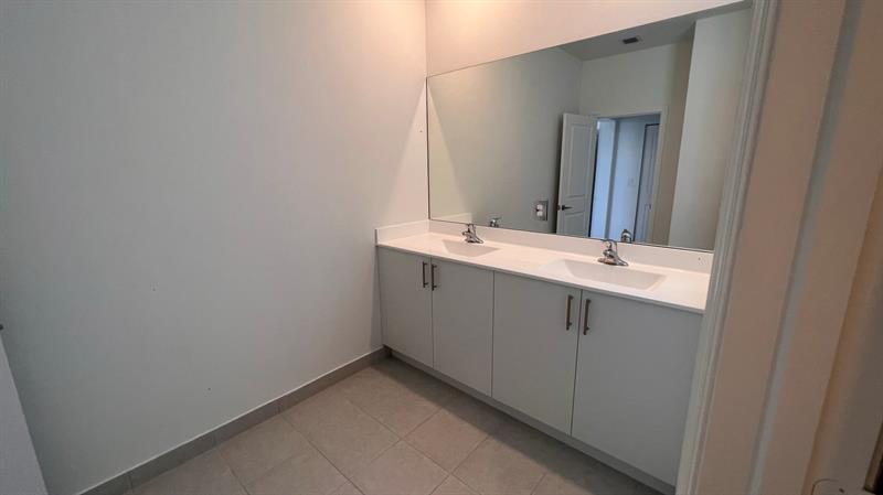 Image 47 of 69 For 11960 47 Mnr  11960