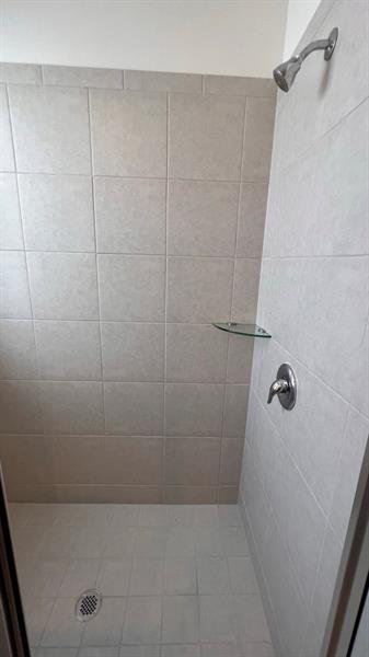 Image 49 of 69 For 11960 47 Mnr  11960