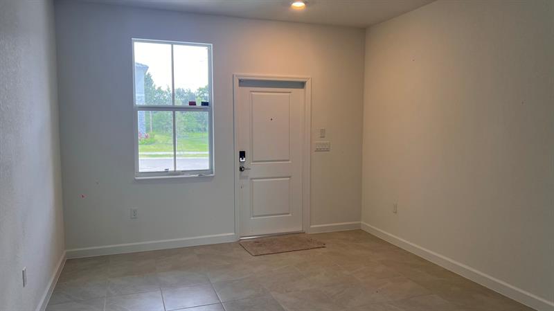 Image 7 of 69 For 11960 47 Mnr  11960