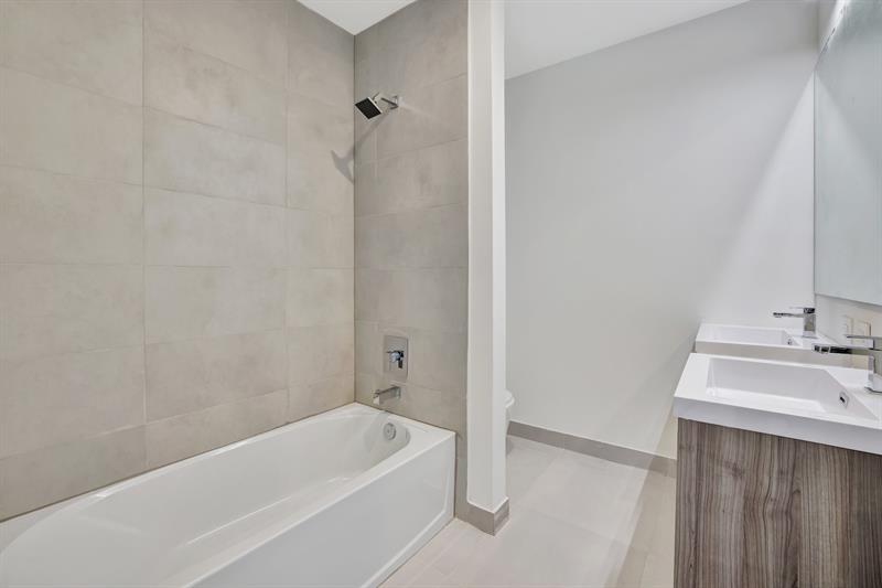 Image 30 of 32 For 4208 7th Ter  8