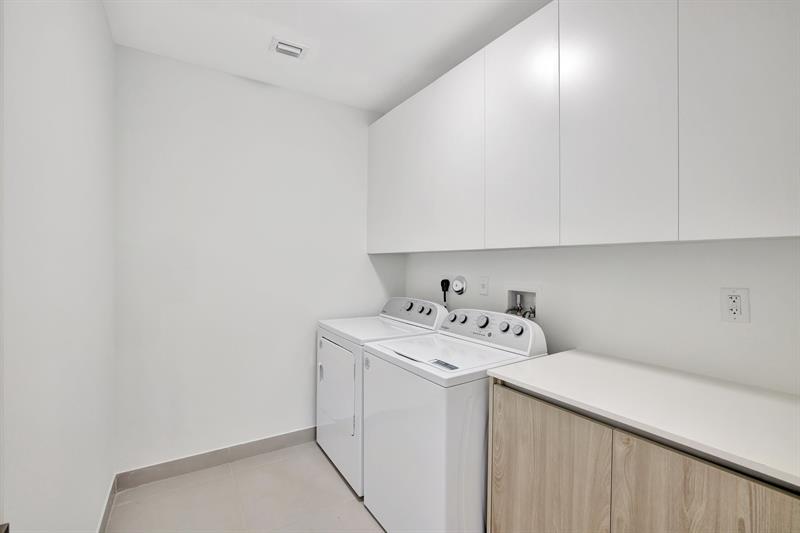 Image 32 of 32 For 4208 7th Ter  8