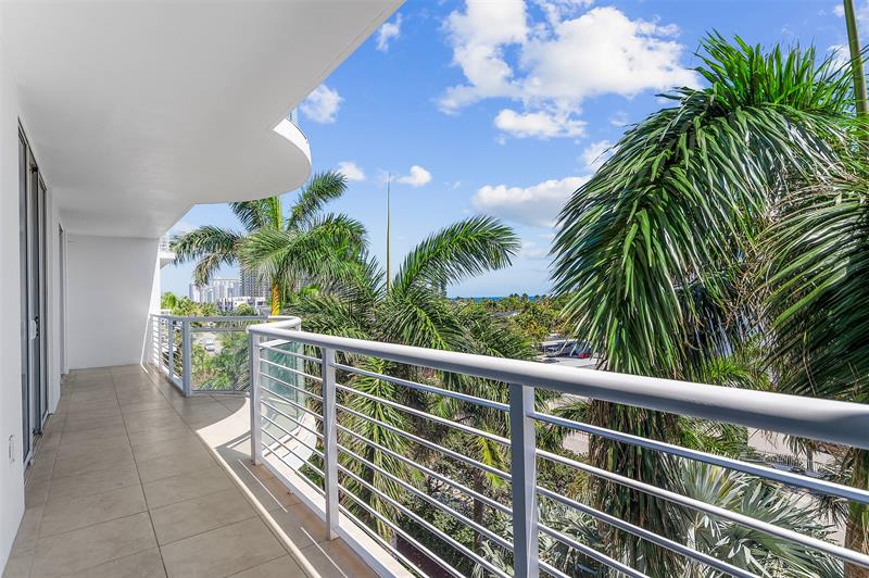 Image 13 of 52 For 2831 Ocean Blvd  504n