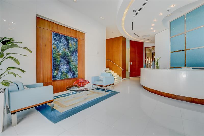 Image 33 of 52 For 2831 Ocean Blvd  504n