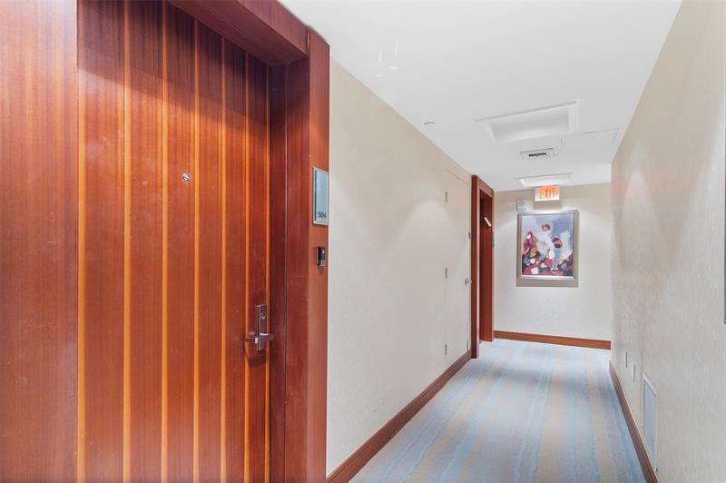 Image 5 of 52 For 2831 Ocean Blvd  504n