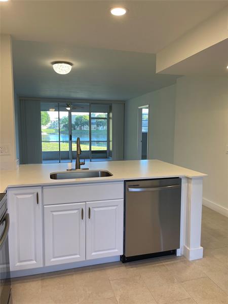 Details for 5890 64th Ave  103, Fort Lauderdale, FL 33319