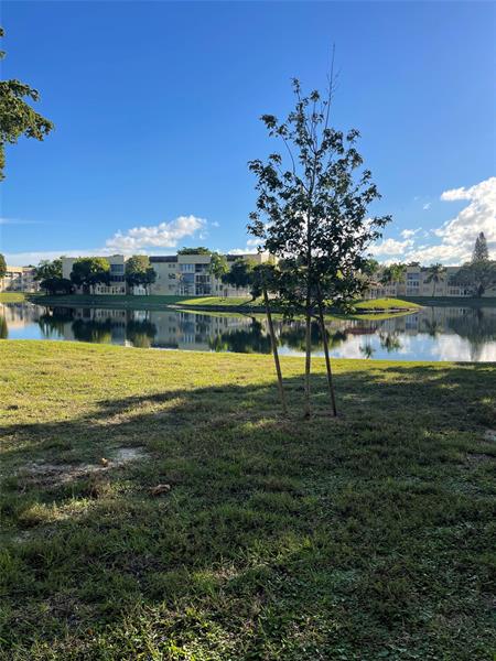 Image 24 of 27 For 5890 64th Ave  103