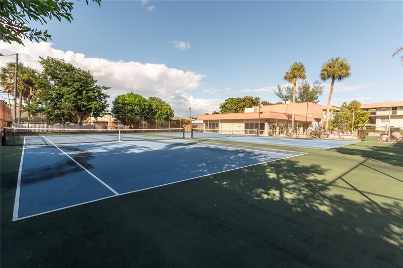 Image 30 of 30 For 811 Oakland Park Blvd  F4