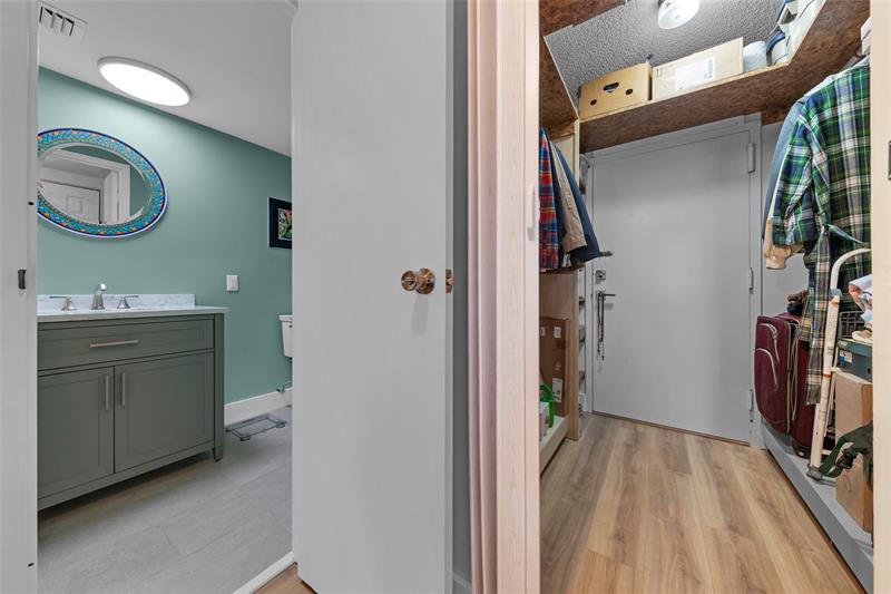 Image 17 of 29 For 6000 22 Way  1e