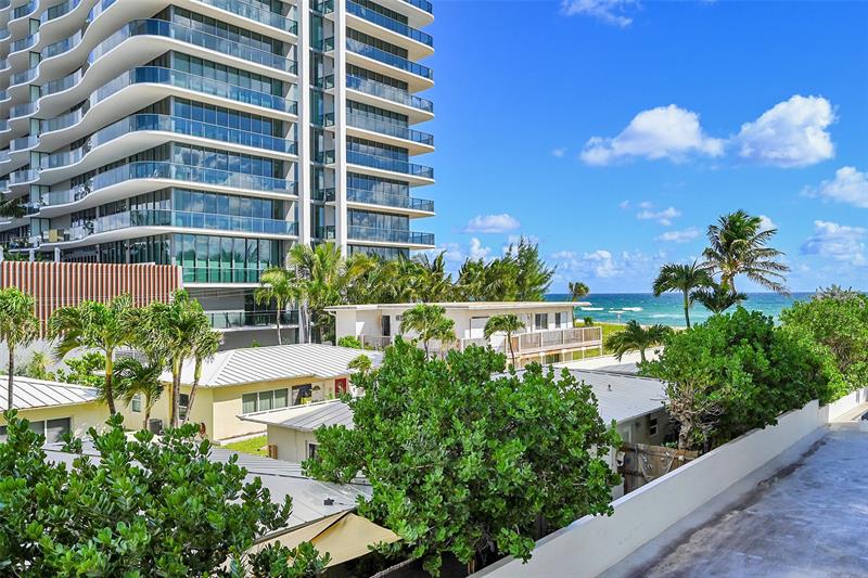 Image 43 of 61 For 812 Ocean Blvd  202