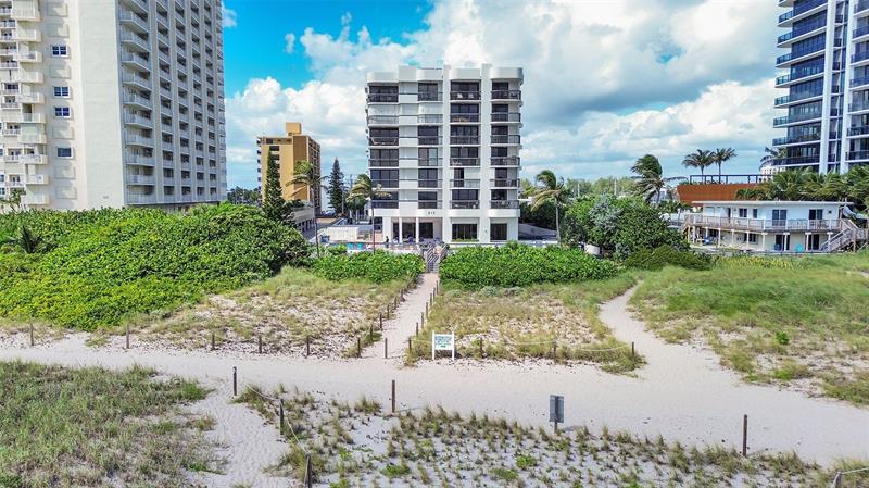 Image 45 of 61 For 812 Ocean Blvd  202