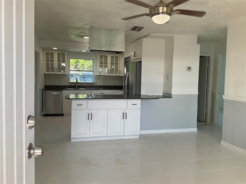 Image 8 of 9 For 920 Revels Ln