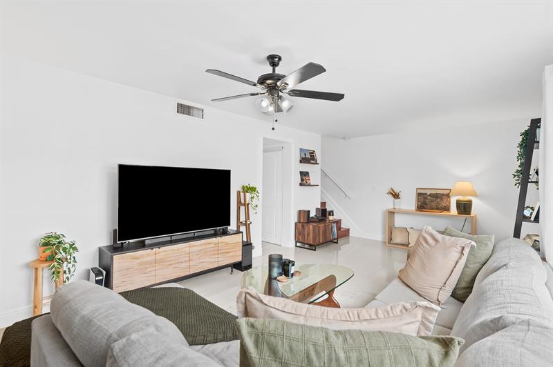 Image 13 of 27 For 8059 17th Pl  5-4