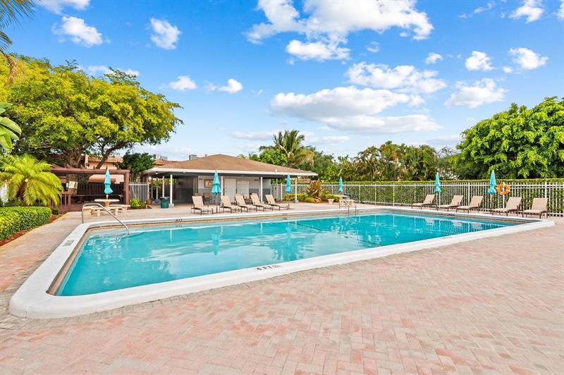 Image 26 of 27 For 8059 17th Pl  5-4