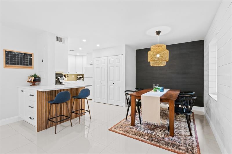 Image 8 of 27 For 8059 17th Pl  5-4