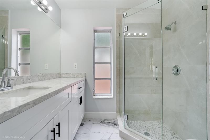 Image 16 of 24 For 4971 7th Ct  