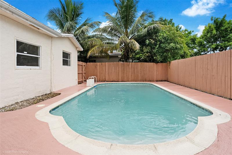 Image 23 of 24 For 4971 7th Ct  