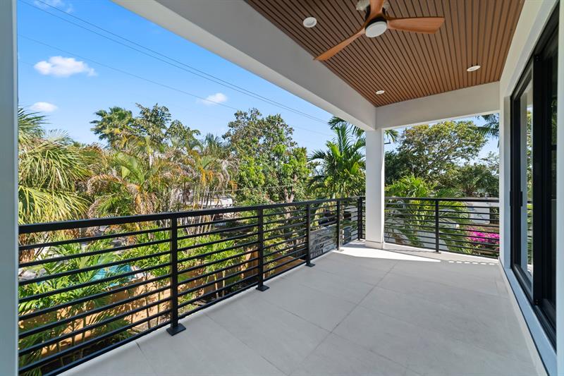 Image 15 of 21 For 1314 13th  A