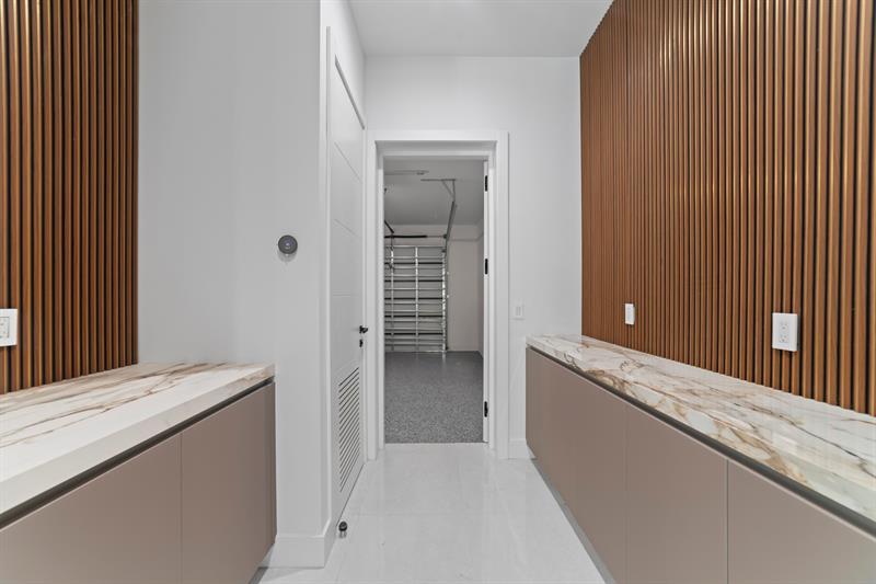 Image 6 of 21 For 1314 13th  A