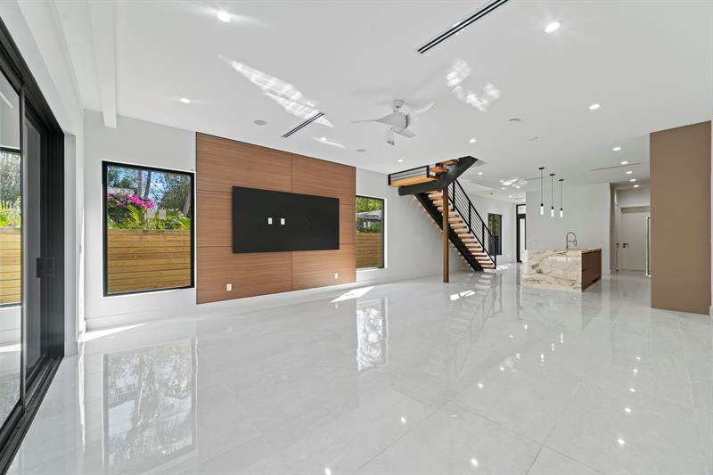 Image 8 of 21 For 1314 13th  A