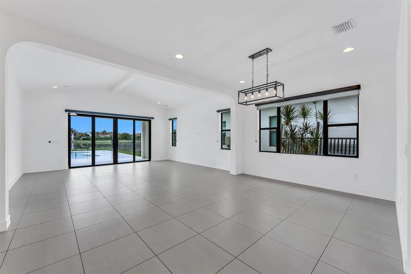 Image 11 of 42 For 1286 113th Way