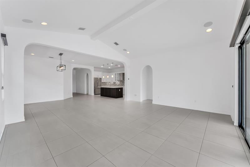 Image 13 of 42 For 1286 113th Way